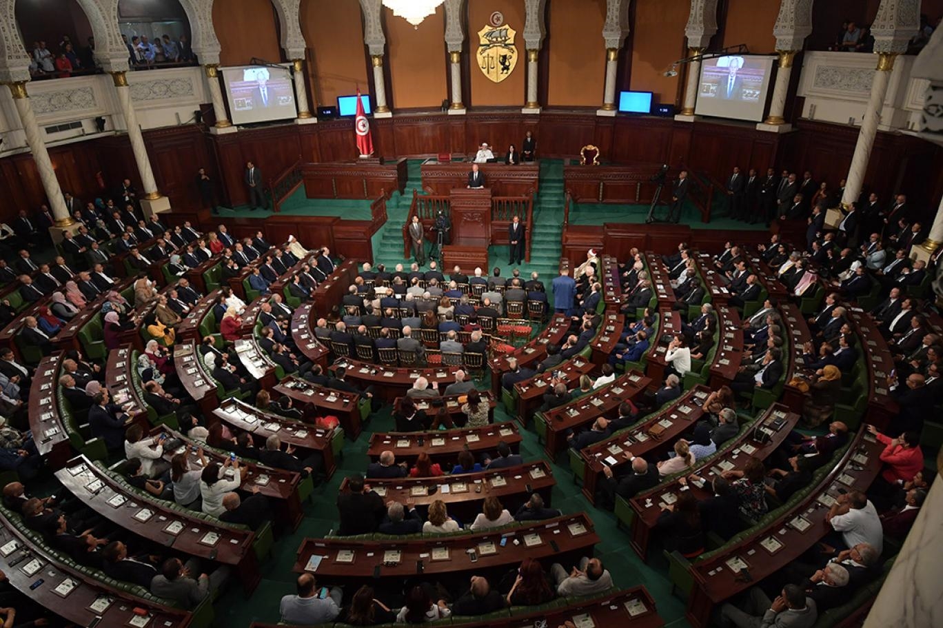 برلمان تونس يصوت ضد مطالبة فرنسا بالاعتذار عن حقبة ...